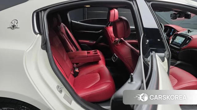 Maserati Ghibli 2019 Белый из Кореи, фото 2