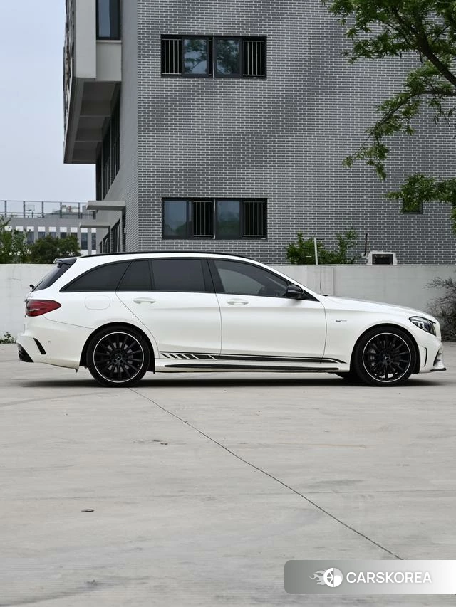 Mercedes-Benz C-class AMG 2020 Белый из Китая, фото 2