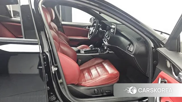 Kia Stinger 2018 Черный из Кореи, фото 2