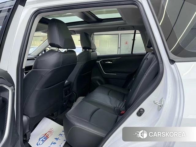 Toyota RAV4 Rongfang 2023 Белый из Китая, фото 2