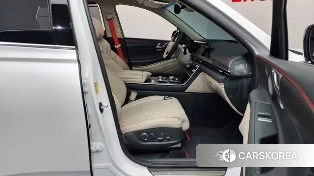 Genesis GV80 Coupe 2023 Белый из Кореи, фото 2