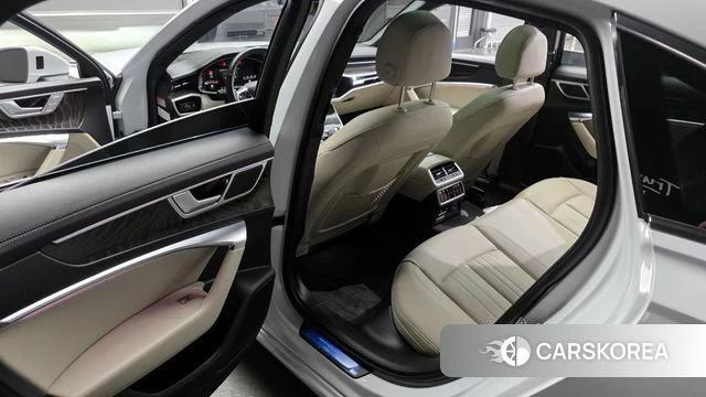 Audi A6 (C8) 2023 Белый из Кореи, фото 2