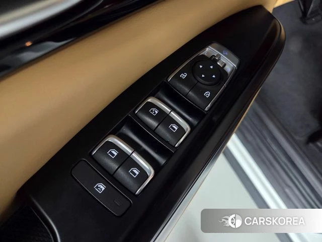 Kia Carnival 4th generation 2022 Белый из Кореи, фото 2