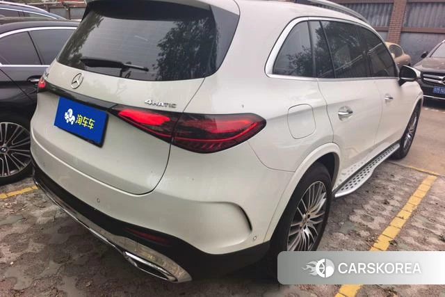 Mercedes-Benz GLC 2023 Белый из Китая, фото 2