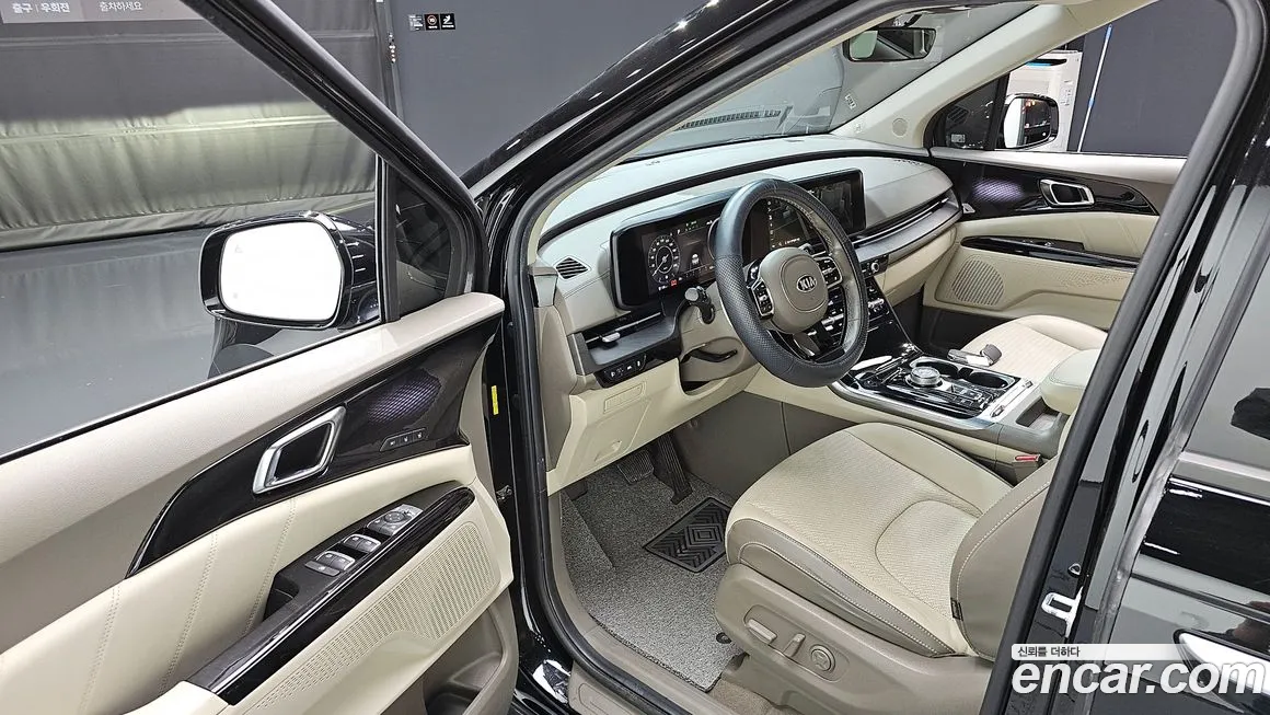 Kia Carnival 4th generation 2021 Черный из Кореи, фото 2