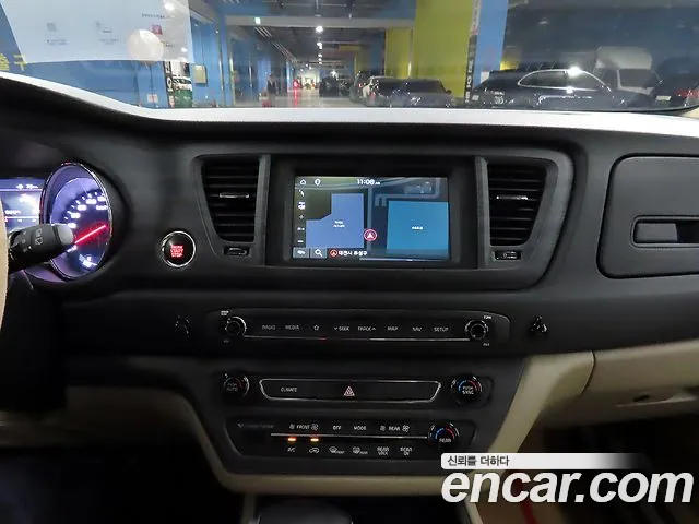 Kia The New Carnival 2019 Черный из Кореи, фото 2