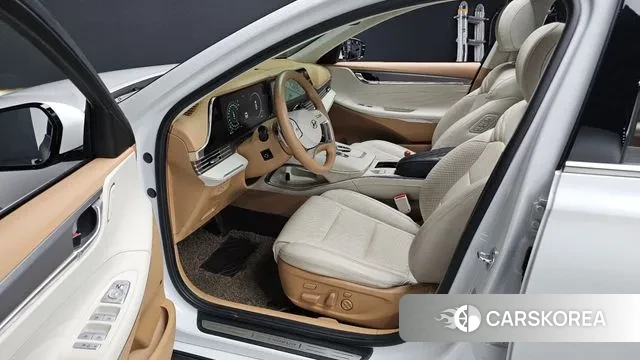 Hyundai The New Grandeur IG Hybrid 2021 Белый из Кореи, фото 2
