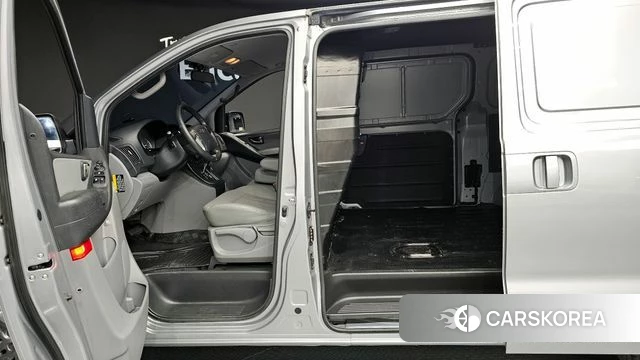 Hyundai The New Grand Starex 2018 Серебряный из Кореи, фото 2