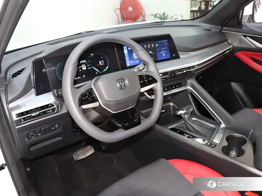 Chang'an Changan CS35PLUS 2023 Белый из Китая, фото 2