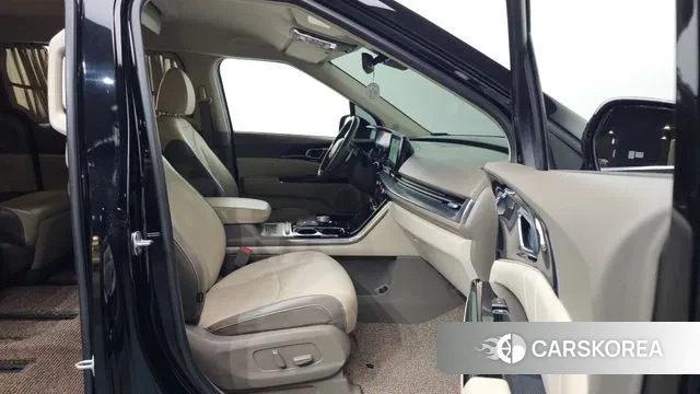 Kia Carnival 4th generation 2021 Черный из Кореи, фото 2