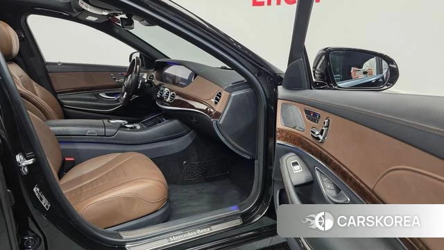 Mercedes-Benz S-Class W222 2018 Черный из Кореи, фото 2