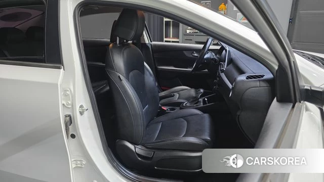 Kia Come New K3 2020 Белый из Кореи, фото 2