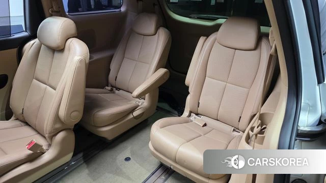 Kia The New Carnival 2018 Белый из Кореи, фото 2
