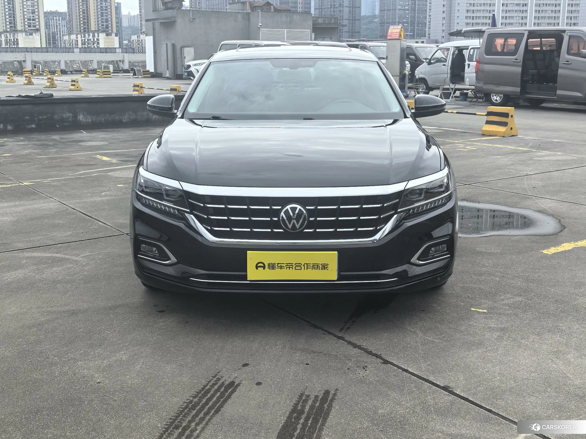 Volkswagen Passat 2021 Черный из Китая, фото 2
