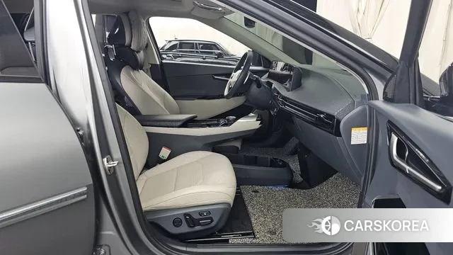 Kia EV6 2021 Серый из Кореи, фото 2