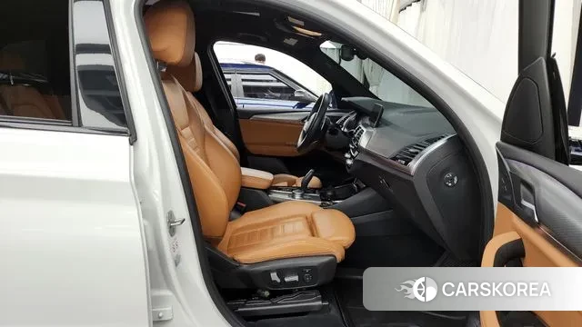 BMW X3 (G01) 2020 Белый из Кореи, фото 2