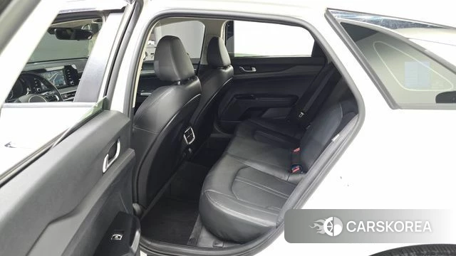 Kia K5 3rd generation 2022 Белый из Кореи, фото 2