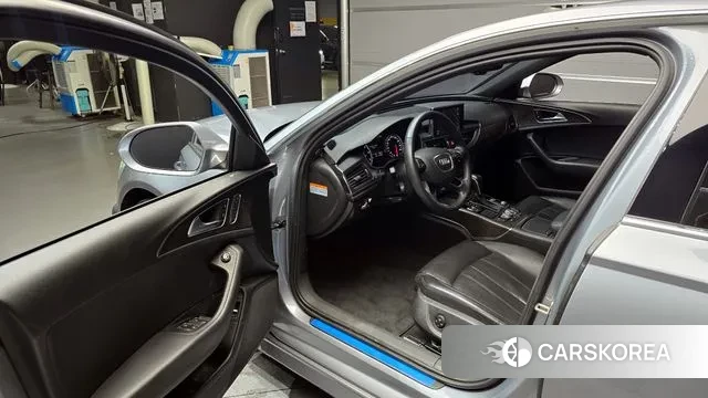 Audi New A6 2018 Серебристо-серый из Кореи, фото 2