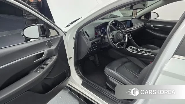 Hyundai Sonata (DN8) 2022 Белый из Кореи, фото 2