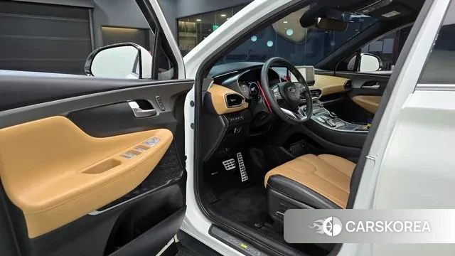 Hyundai The New Santa Fe 2023 Белый из Кореи, фото 2