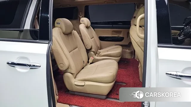 Kia The New Carnival 2018 Белый из Кореи, фото 2