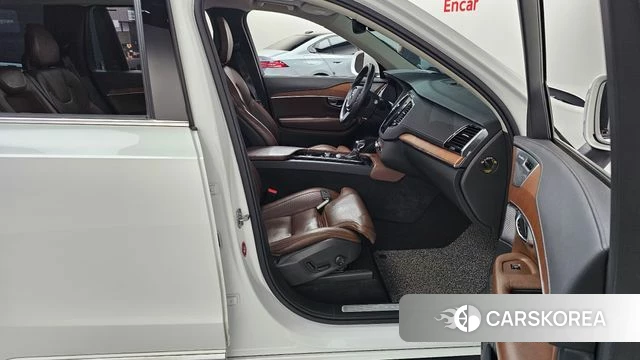 Volvo XC90 second Generation 2018 Белый из Кореи, фото 2