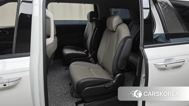 Kia The New Carnival 4th Generation 2025 Белый из Кореи, фото 2