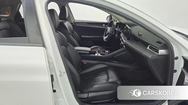 Kia K5 3rd generation 2019 Белый из Кореи, фото 2