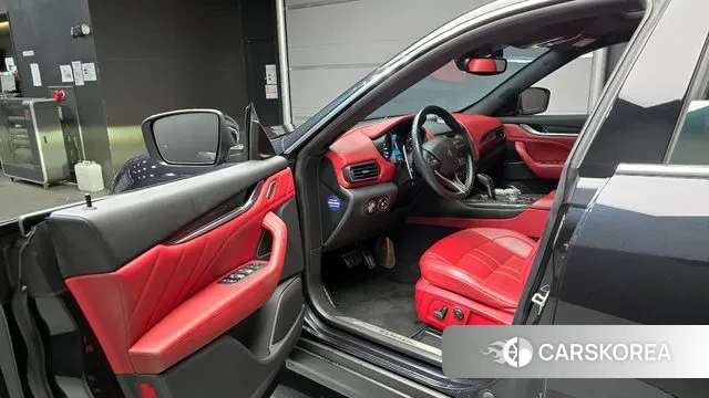 Maserati Levante 2020 Серый из Кореи, фото 2