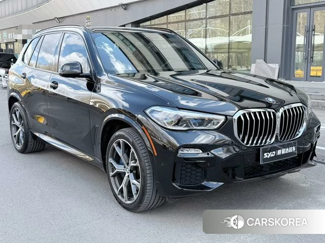 BMW X5 (imported) 2022 Черный из Китая, фото 2