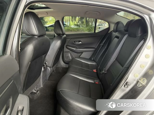 Nissan Xuan Yi 2022 Темно-серый из Китая, фото 2