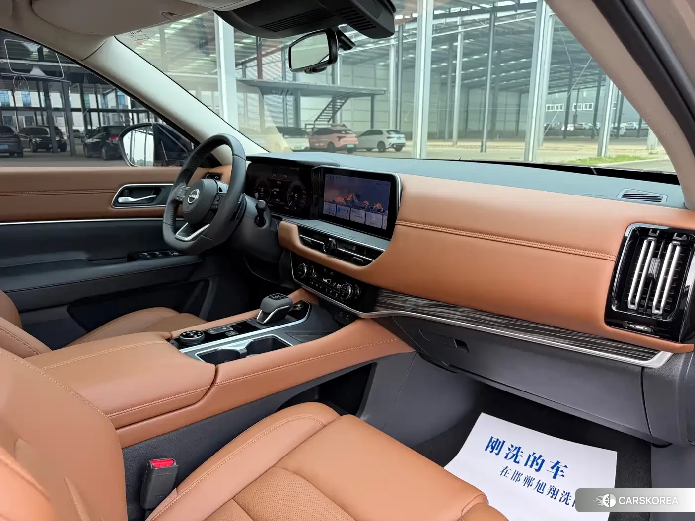 Nissan Pathfinder 2024 Champagne/brown из Китая, фото 2