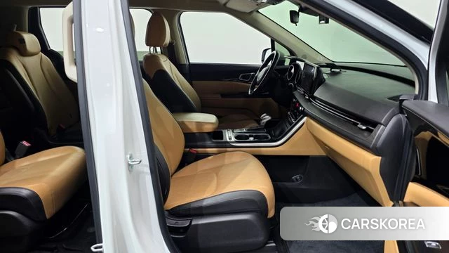 Kia Carnival 4th generation 2022 Белый из Кореи, фото 2