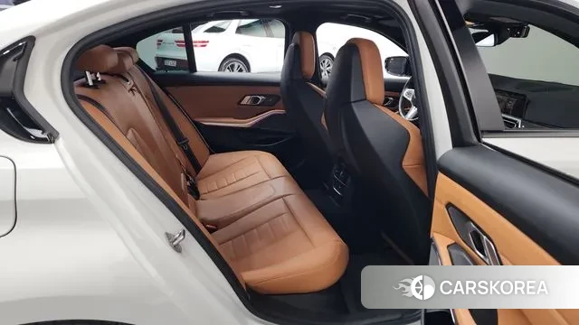 BMW 3 Series (G20) 2022 Белый из Кореи, фото 2