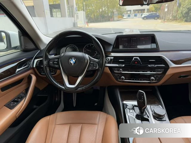 BMW 5 series 2018 Белый из Китая, фото 2
