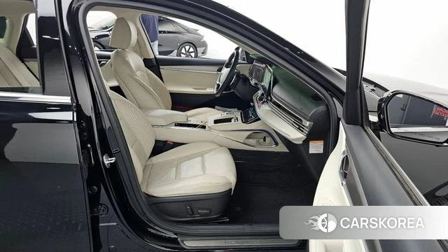 Hyundai The New Grandeur IG Hybrid 2022 Черный из Кореи, фото 2