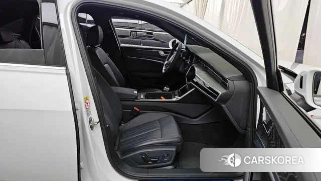 Audi A6 (C8) 2022 Белый из Кореи, фото 2