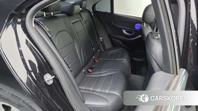 Mercedes-Benz C-Class W205 2019 Черный из Кореи, фото 2