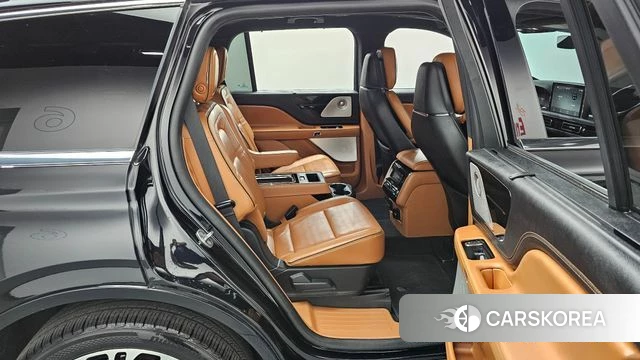 Lincoln Aviator 2nd generation 2020 Черный из Кореи, фото 2