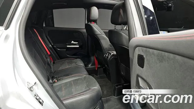 Mercedes-Benz GLA - Class H247 id 2670336 из Кореи 2