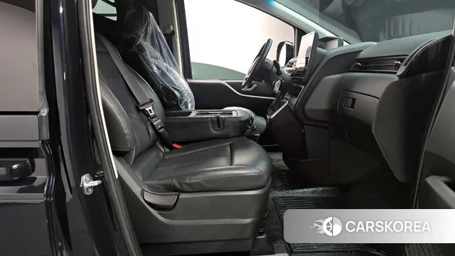 Hyundai Staria 2022 Синий из Кореи, фото 2