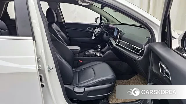 Kia Sportage 5th Generation 2023 Белый из Кореи, фото 2