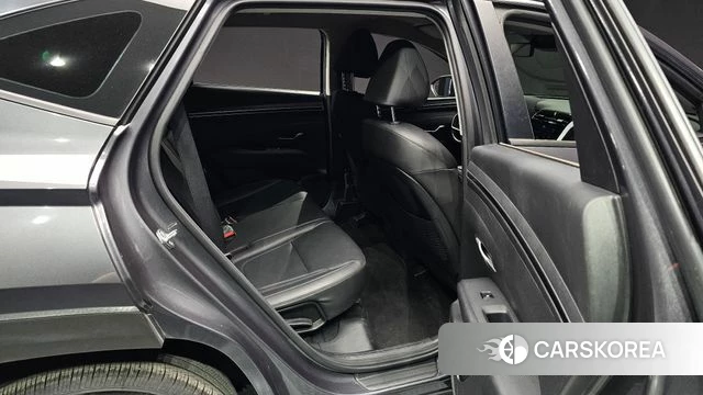 Hyundai Tucson (NX4) 2023 Серый из Кореи, фото 2