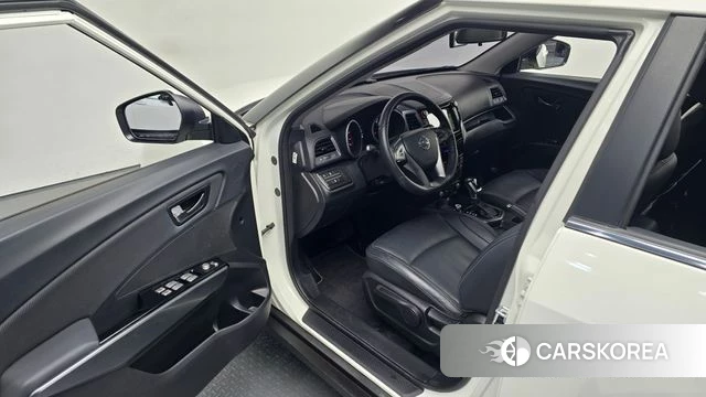 Ssangyong Tivoli Armor 2018 Белый из Кореи, фото 2