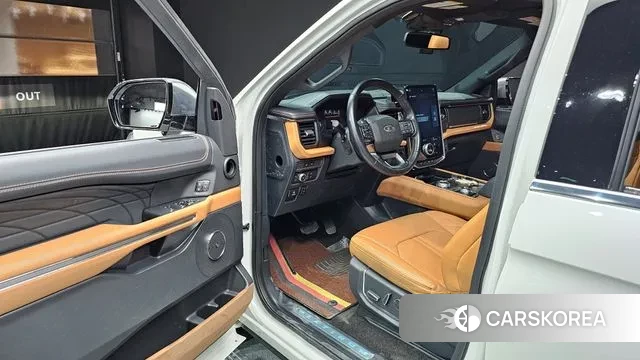 Ford Expeditation 2022 Белый из Кореи, фото 2