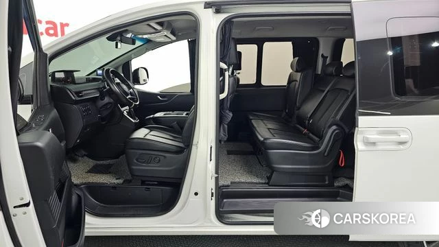 Hyundai Staria 2021 Белый из Кореи, фото 2