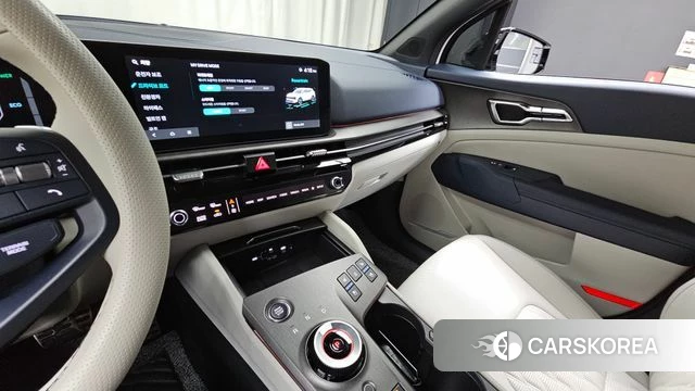 Kia The New Sportage 5th Generation Hybrid 2025 Белый из Кореи, фото 2
