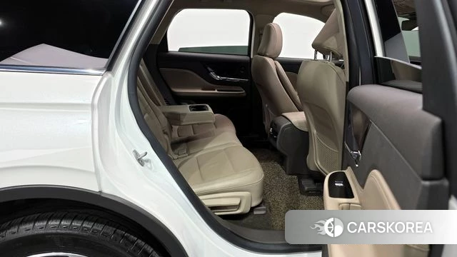 Lincoln Corsair 2022 Белый из Кореи, фото 2