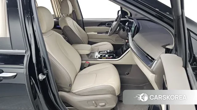 Kia Carnival 4th generation 2023 Черный из Кореи, фото 2