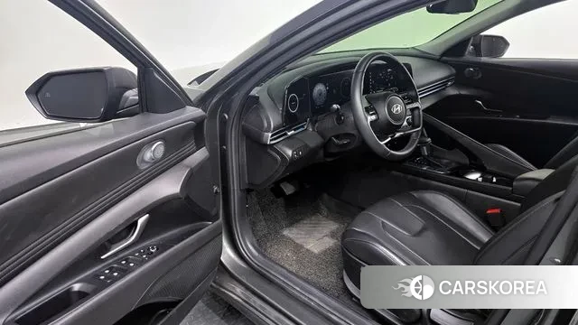 Hyundai The New Avante (CN7) 2024 Серый из Кореи, фото 2